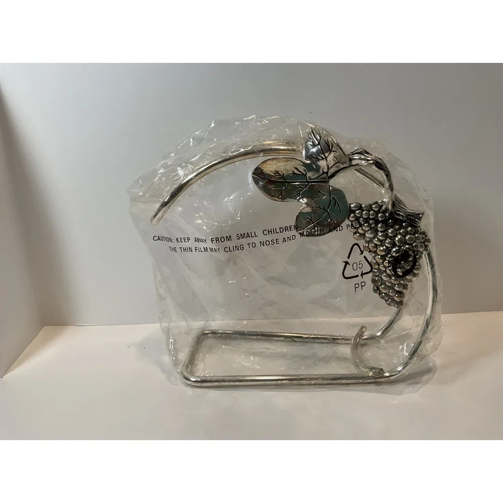 Studio Nova Gourmet Wine Bottle Caddy‎ Silver Tone Grape Leaf Design LP004 610